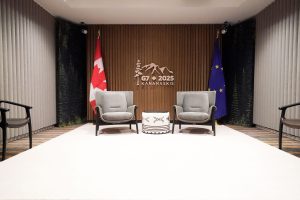 G7 Leaders Meeting Room 1 Malcom Carmichael