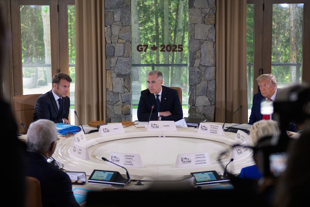 Round Table 2 Government of Canada